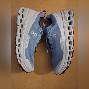 On Running Cloudultra 2 Mens Size 12